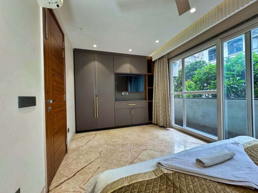 service apartments in Vasant Kunj